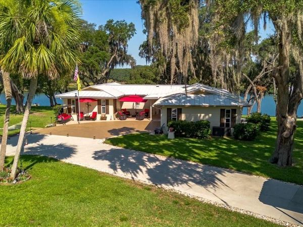 10522 SE 146TH TERRACE ROAD, OCKLAWAHA, FL 32179