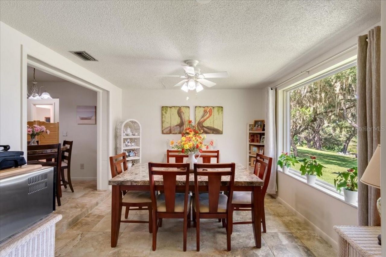10522 SE 146th Terrace Road, Ocklawaha, FL 32179 Photo