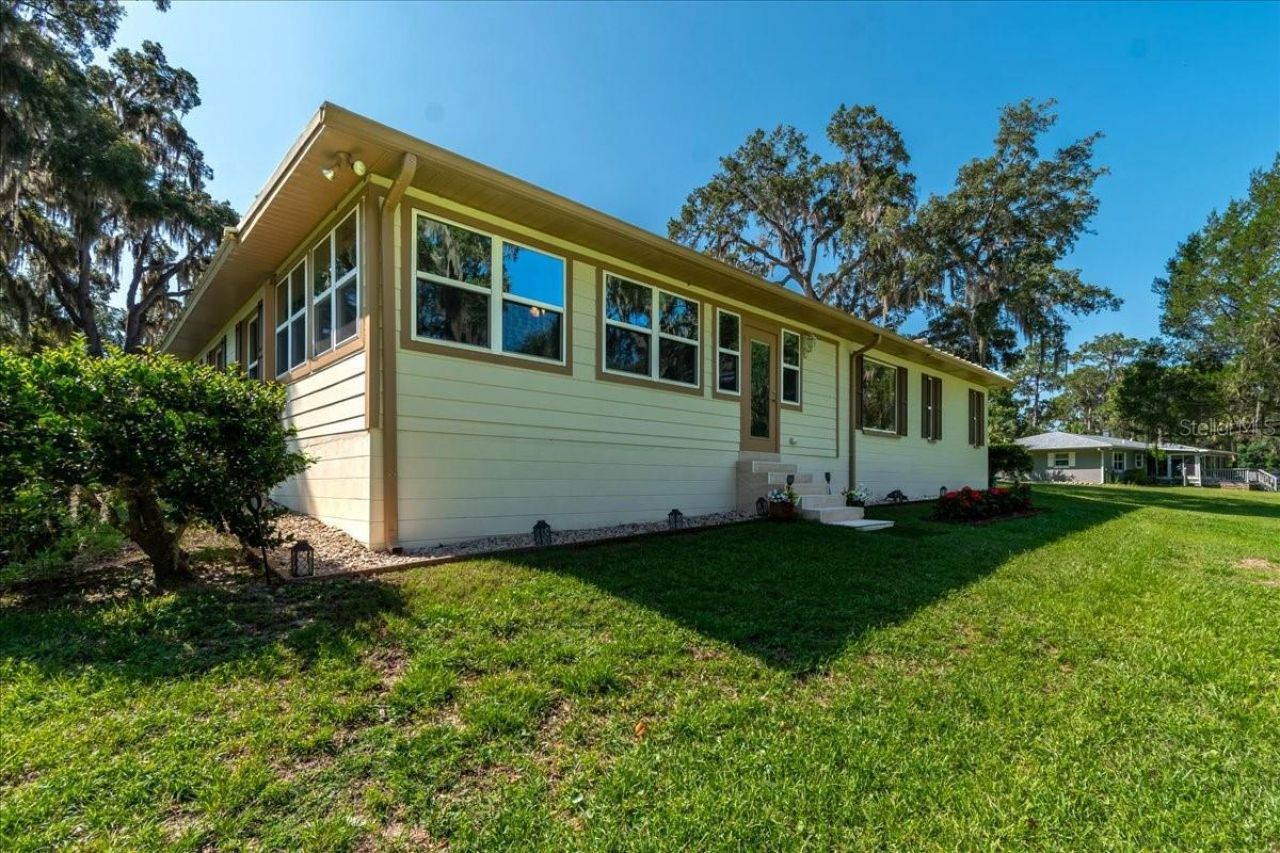 10522 SE 146th Terrace Road, Ocklawaha, FL 32179 Photo