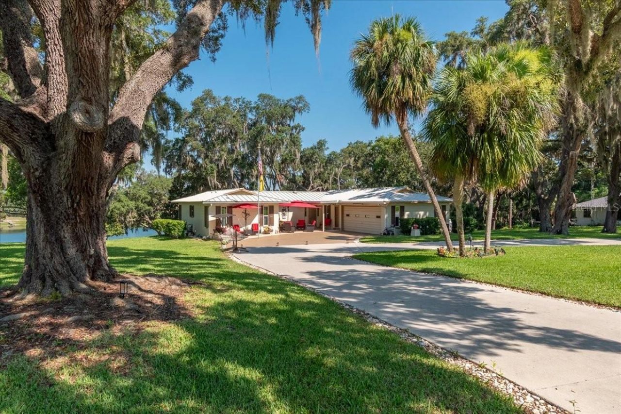 10522 SE 146th Terrace Road, Ocklawaha, FL 32179 Photo