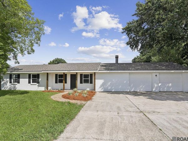 2383 Saint Mark Ave, Donaldsonville, LA 70346