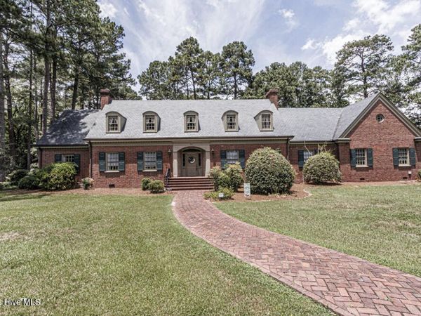 206 Westview Park Drive, Rocky Mount, NC 27804