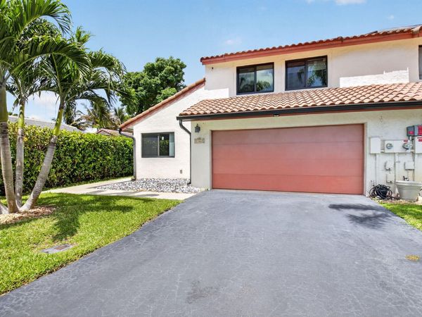 21661 Casa Monte Court, Boca Raton, FL 33433