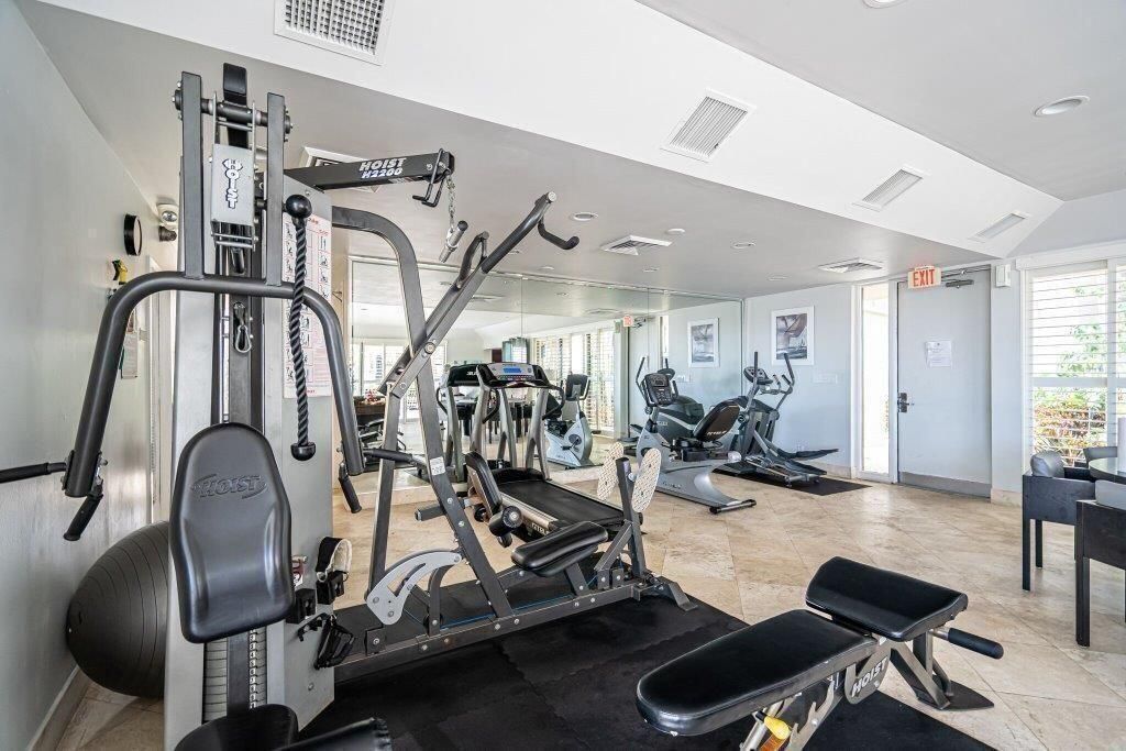 1830 Embassy Drive, Unit 409, West Palm Beach, FL 33401 Photo