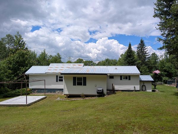 16 Griffin Road, Stewartstown, NH 03576