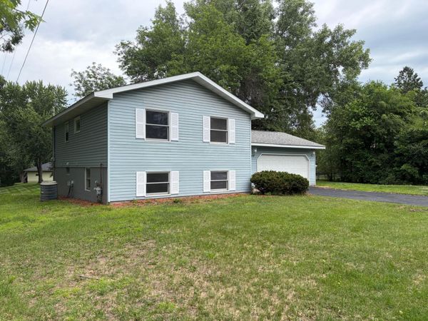 41 117th Avenue NE, Blaine, MN 55434