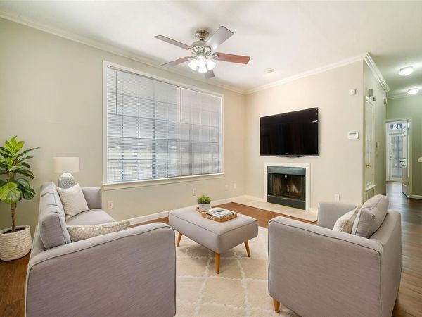 2300 Leon ST, Unit 101, Austin, TX 78705