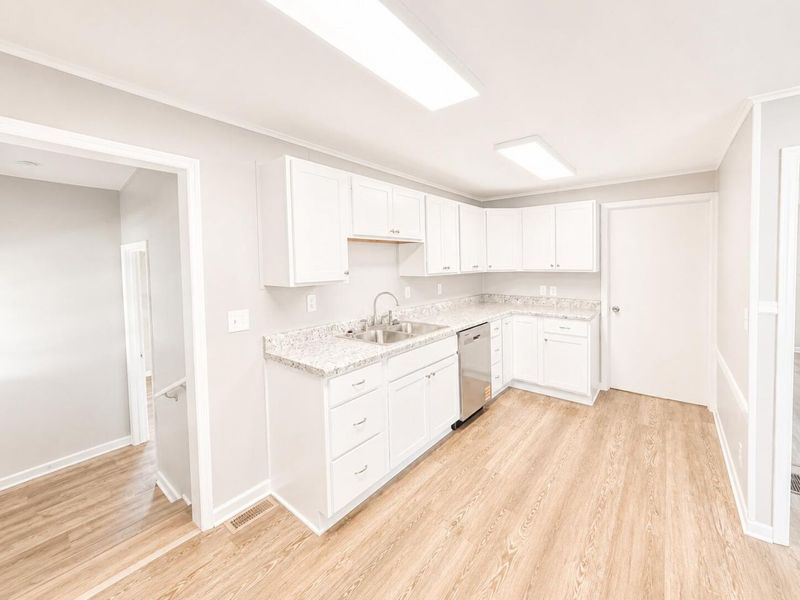 344 N State Street, West Mansfield, OH 43358 Photo 9