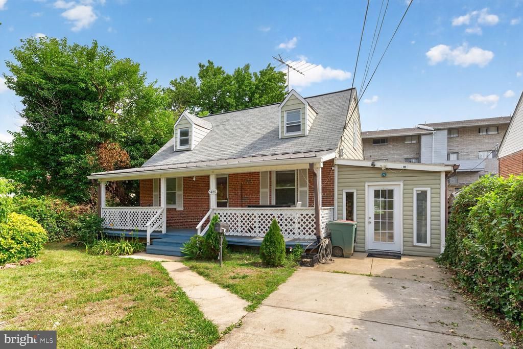 5406 SPRING LANE, HYATTSVILLE, MD 20781