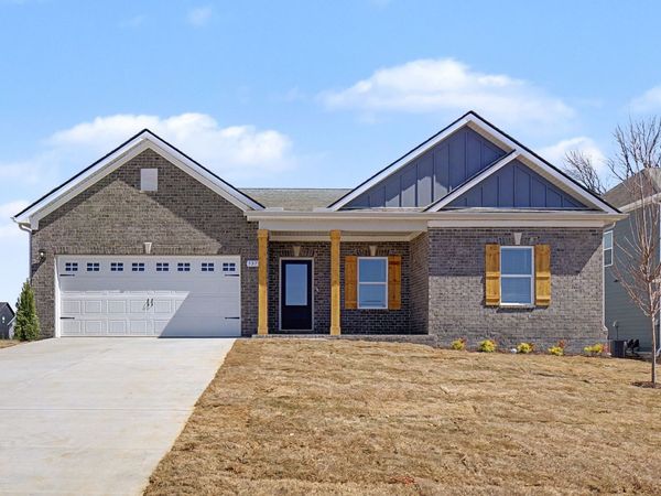 405 Blackjack Oak Ct , Clarksville, TN 37043
