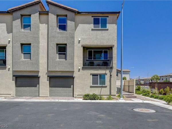 6924 Spicy Merlot Street, North Las Vegas, NV 89086