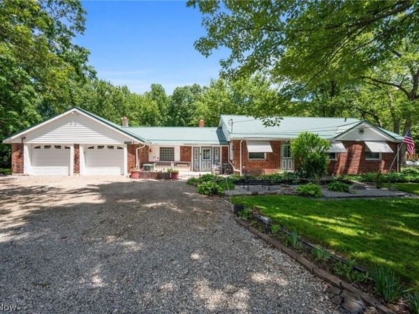 5950 Parkman Road NW, Warren, OH 44481