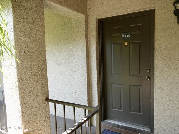 355 MONUMENT Road, Unit 20 D2, Jacksonville, FL 32225
