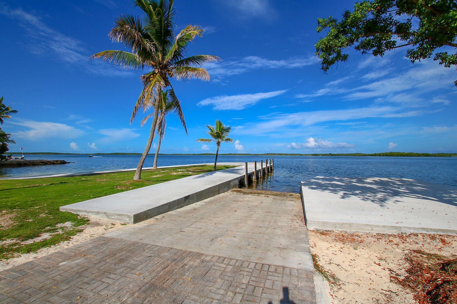 19 SE Marlin Avenue, Key Largo, FL 33037 Photo