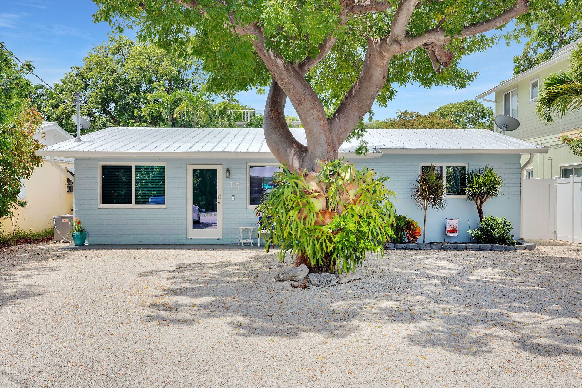 19 SE Marlin Avenue, Key Largo, FL 33037 Photo