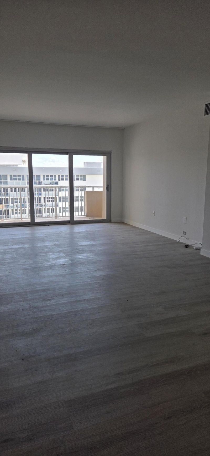 1980 S Ocean Drive, Unit 22c, Hallandale Beach, FL 33009 Photo