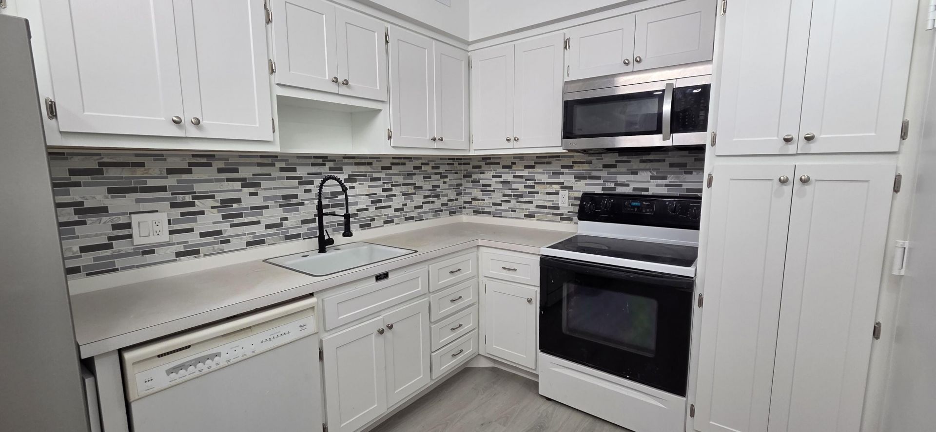 1980 S Ocean Drive, Unit 22c, Hallandale Beach, FL 33009 Photo
