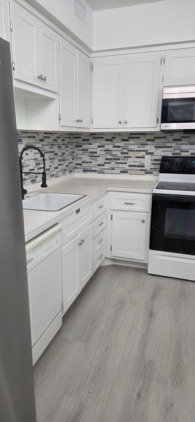 1980 S Ocean Drive, Unit 22c, Hallandale Beach, FL 33009 Photo