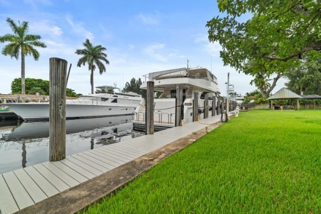 2409 SW 27th Avenue, Fort Lauderdale, FL 33312 Photo