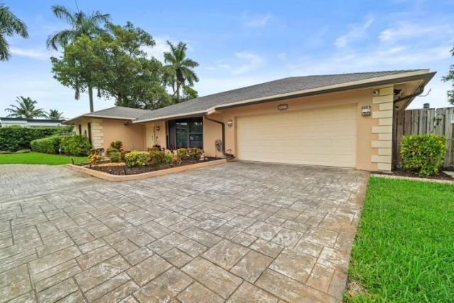 2409 SW 27th Avenue, Fort Lauderdale, FL 33312 Photo