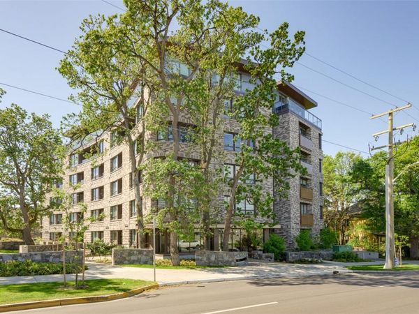 1201 Fort St , Unit #211, Victoria, BC V8V 0G1