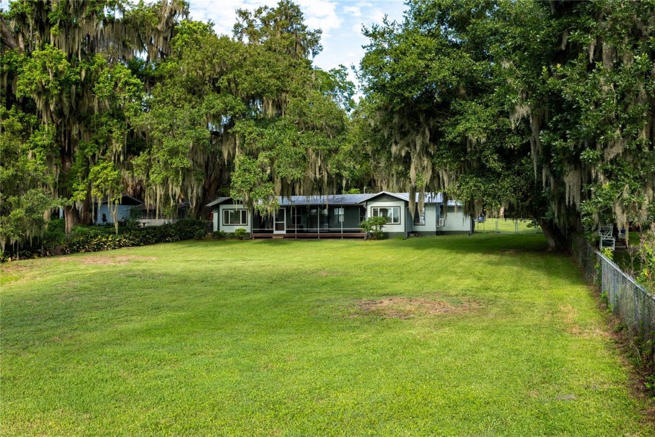 7521 NE 222nd Street , Melrose, FL 32666 Photo