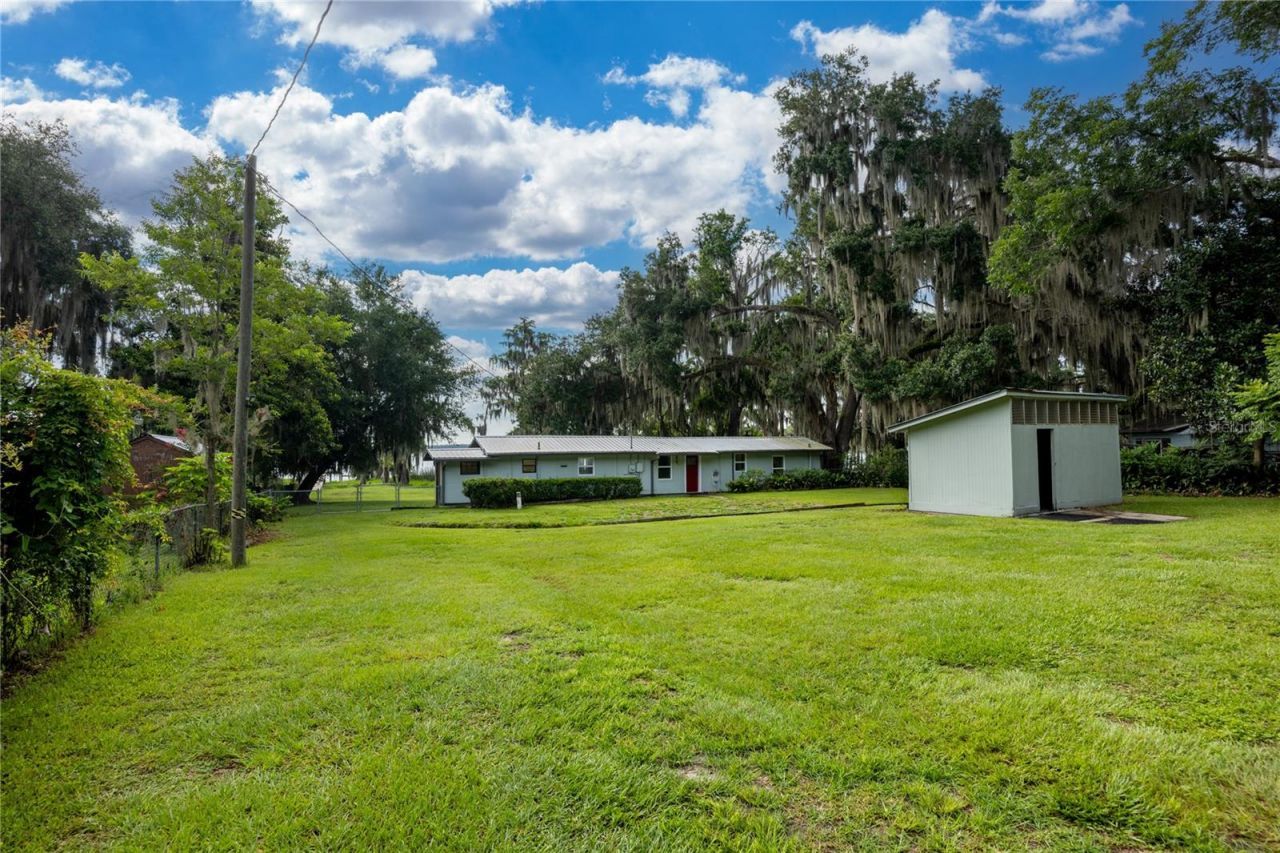 7521 NE 222nd Street , Melrose, FL 32666 Photo