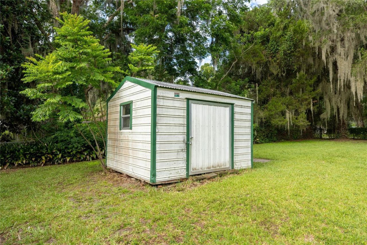 7521 NE 222nd Street , Melrose, FL 32666 Photo