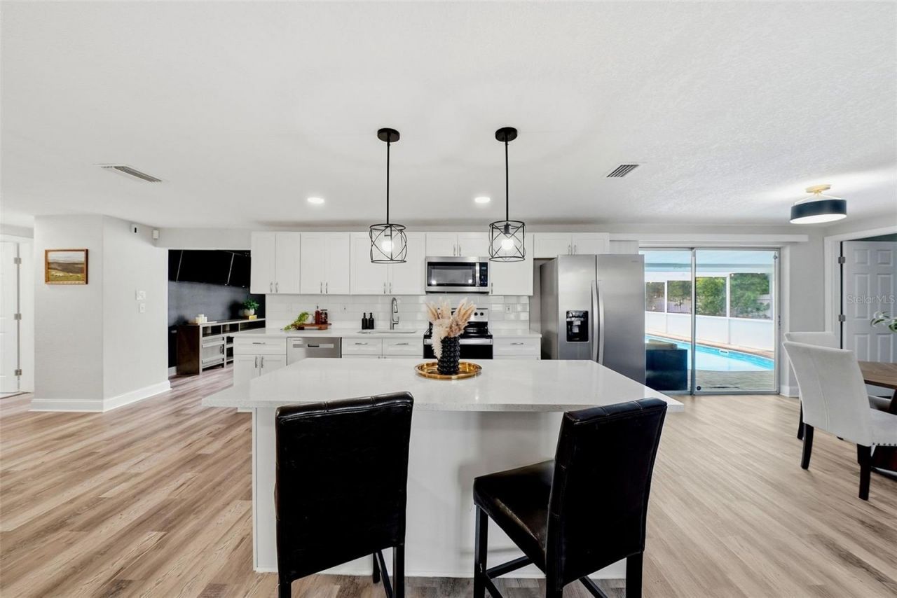6072 Airmont Drive, Spring Hill, FL 34606 Photo