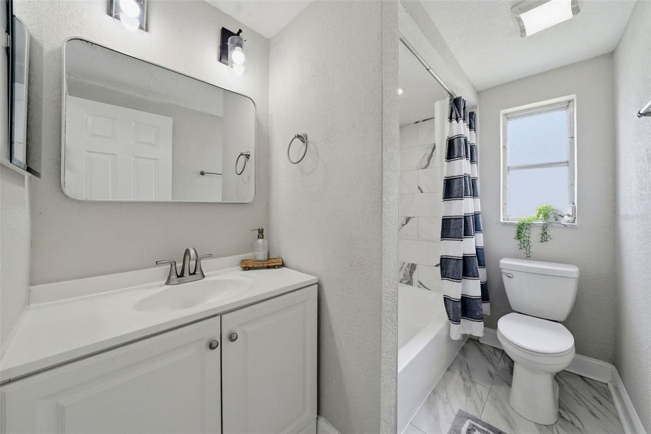 6072 Airmont Drive, Spring Hill, FL 34606 Photo