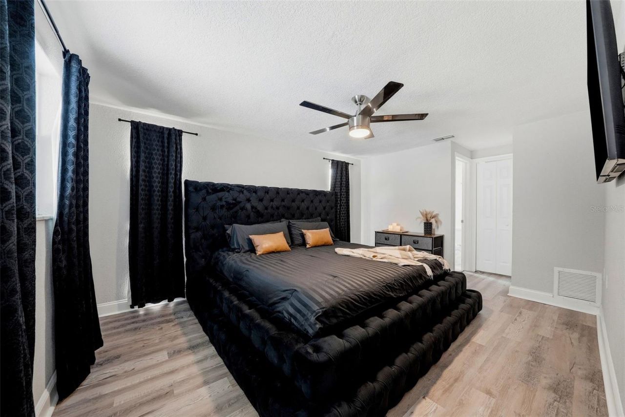 6072 Airmont Drive, Spring Hill, FL 34606 Photo