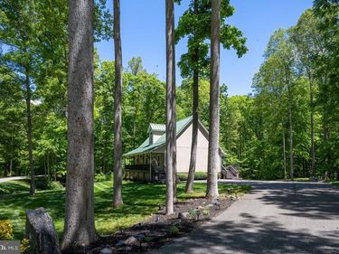 197 OAKLEIGH LANE , BUMPASS, VA 23024