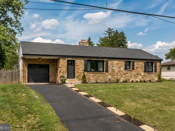 123 HOLLY ROAD , SOUTHAMPTON, PA 18966