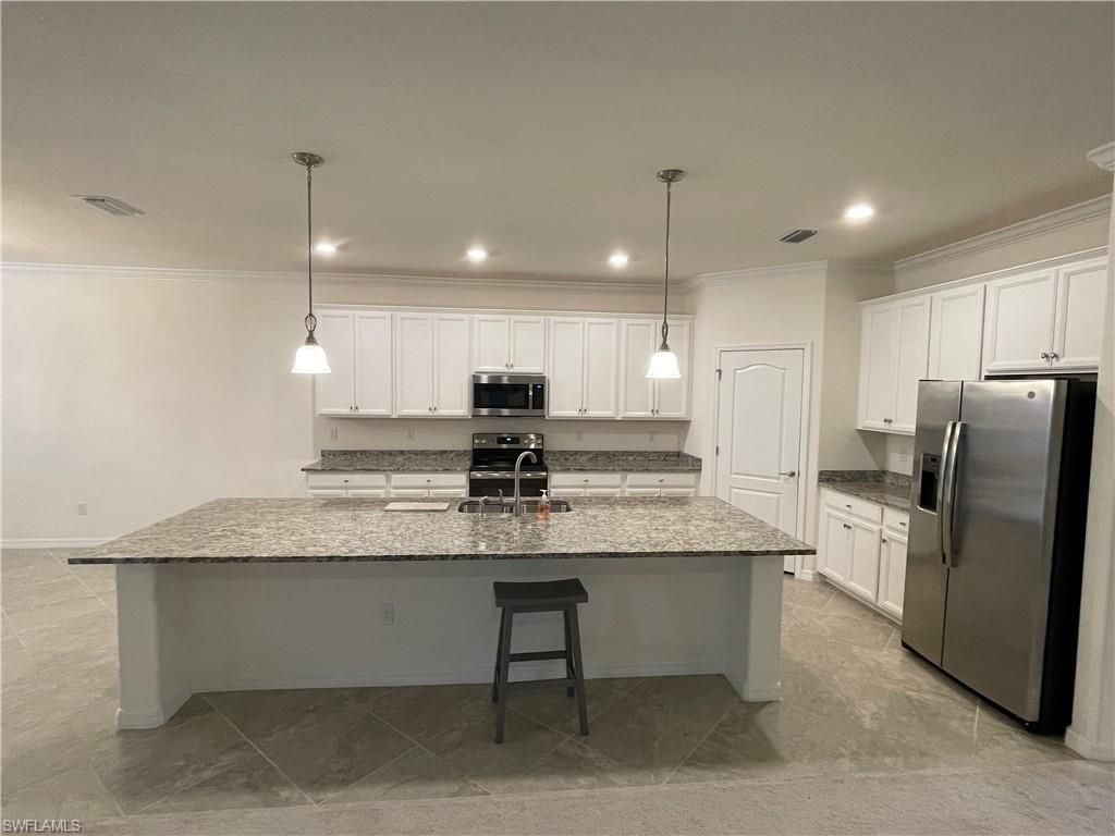 9353 Glenforest Dr, Naples, FL 34120 Photo