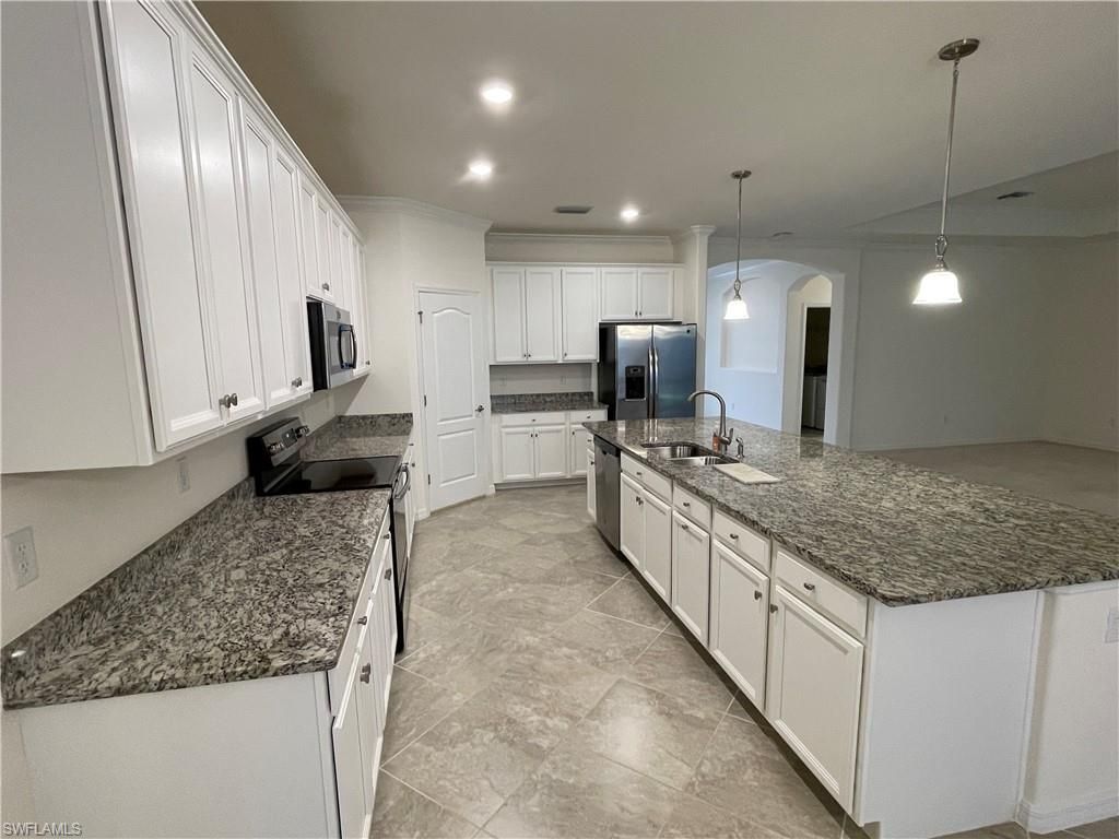 9353 Glenforest Dr, Naples, FL 34120 Photo