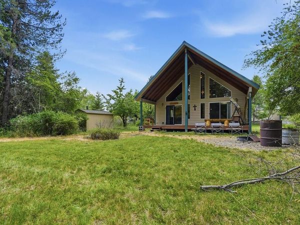 149 E Chippewa Ave, Ione, WA 99139