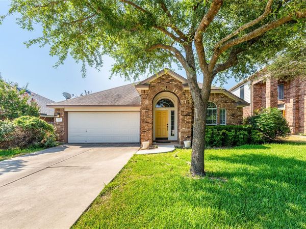 3705 Turetella DR, Round Rock, TX 78681