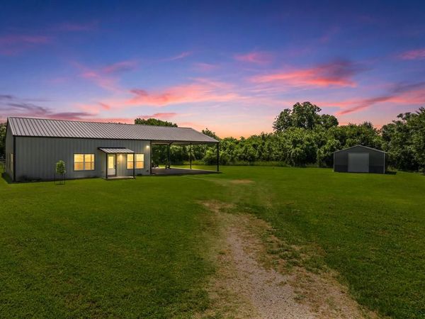 5839 S 3rd St Road , Waco, TX 76706