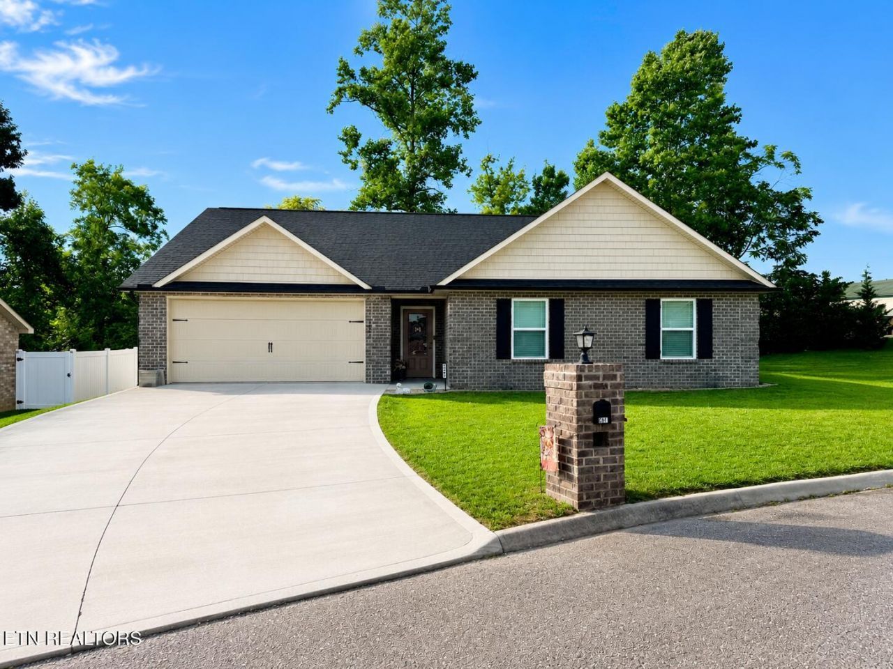 5047 Cuperto Lane, Knoxville, TN 37918 Main Photo
