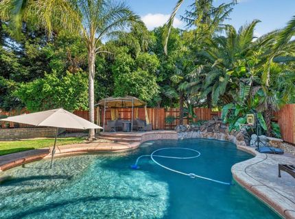 6904 Danberg Way, Elk Grove, CA 95757 Photo