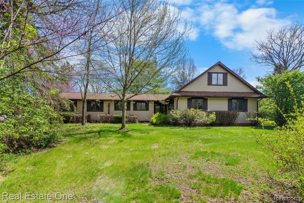 9050 Earhart Road, Northfield Township, MI 48178 Main Photo
