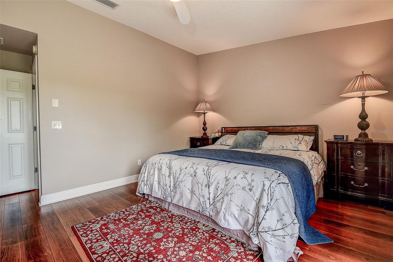 256 Valencia Circle, Saint Petersburg, FL 33716 Photo
