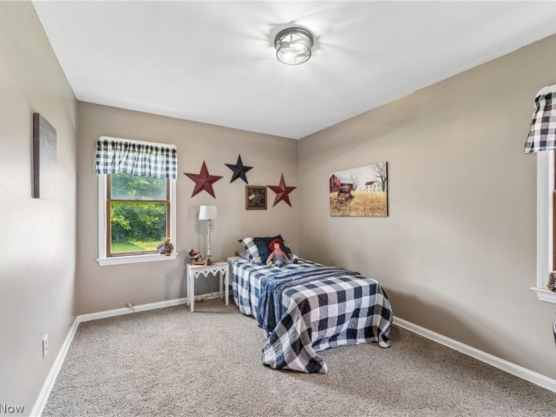 14519 Orchard Park Avenue, Cleveland, OH 44111 Photo 17
