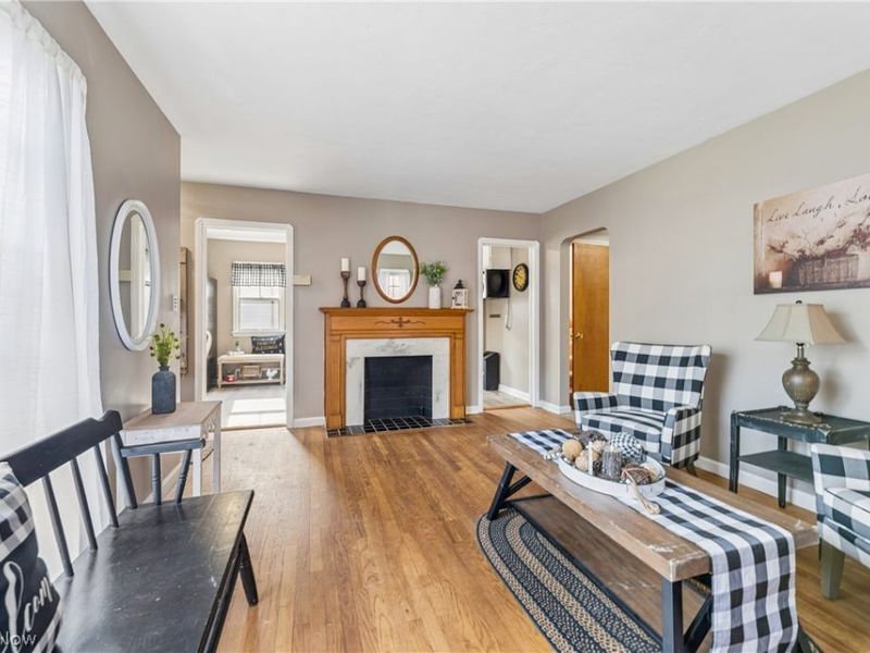 14519 Orchard Park Avenue, Cleveland, OH 44111 Photo 5