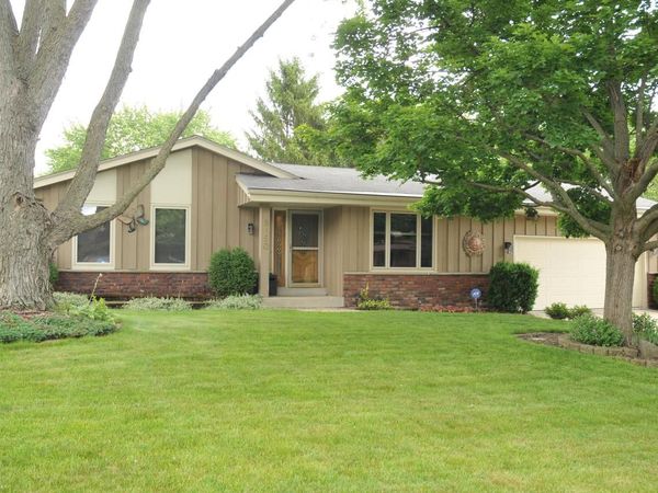 8150 S 58th STREET, Franklin, WI 53132