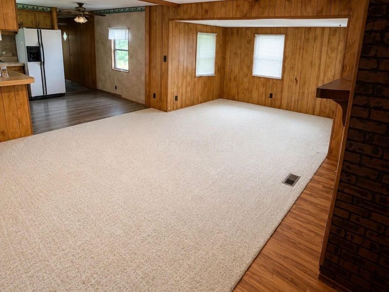 23 Skyline Drive, Ashville, OH 43103 Photo 8