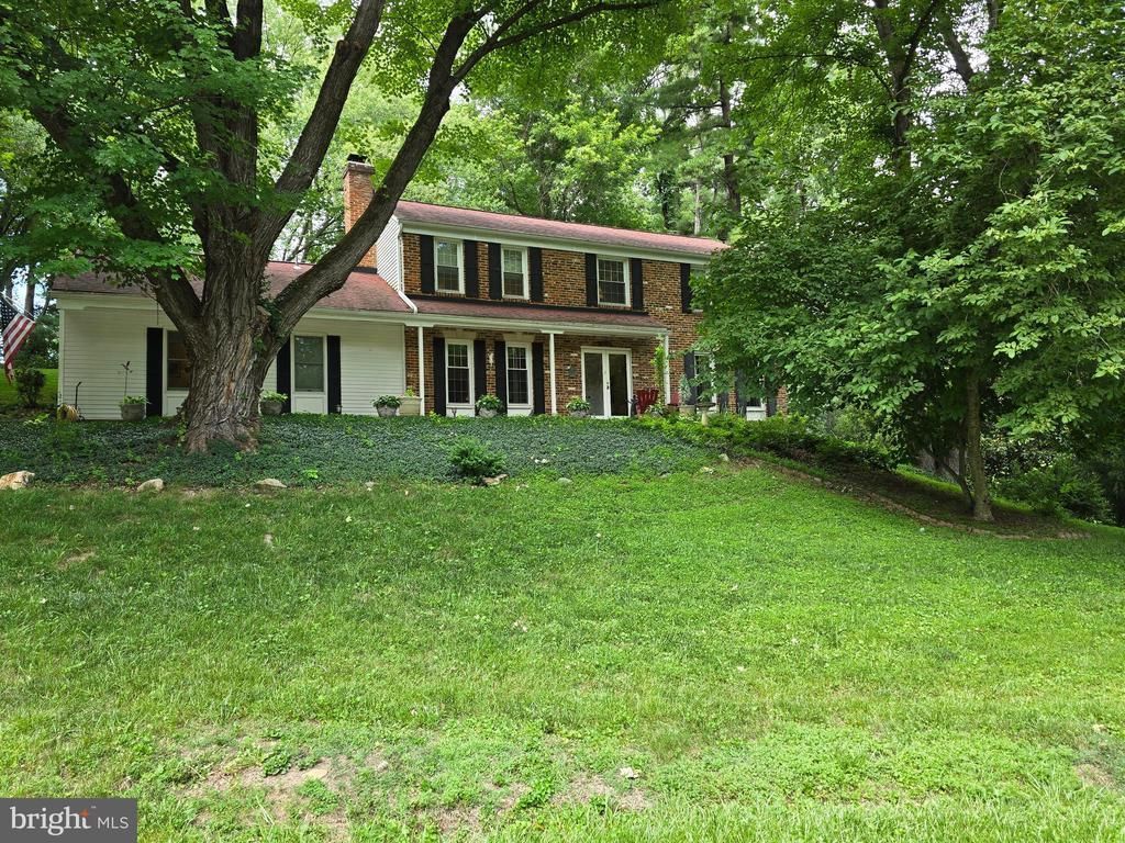 16601 BRIARDALE ROAD, ROCKVILLE, MD 20855