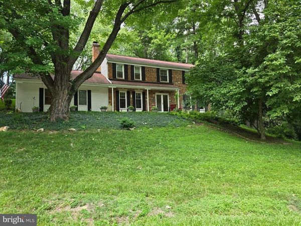 16601 BRIARDALE ROAD, ROCKVILLE, MD 20855
