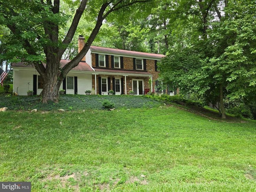 16601 Briardale Road, Rockville, MD 20855 Main Photo