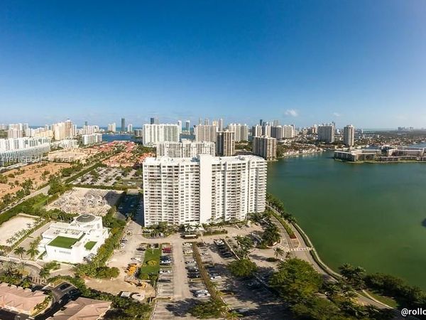 2801 NE 183rd St, Unit 709W, Aventura, FL 33160